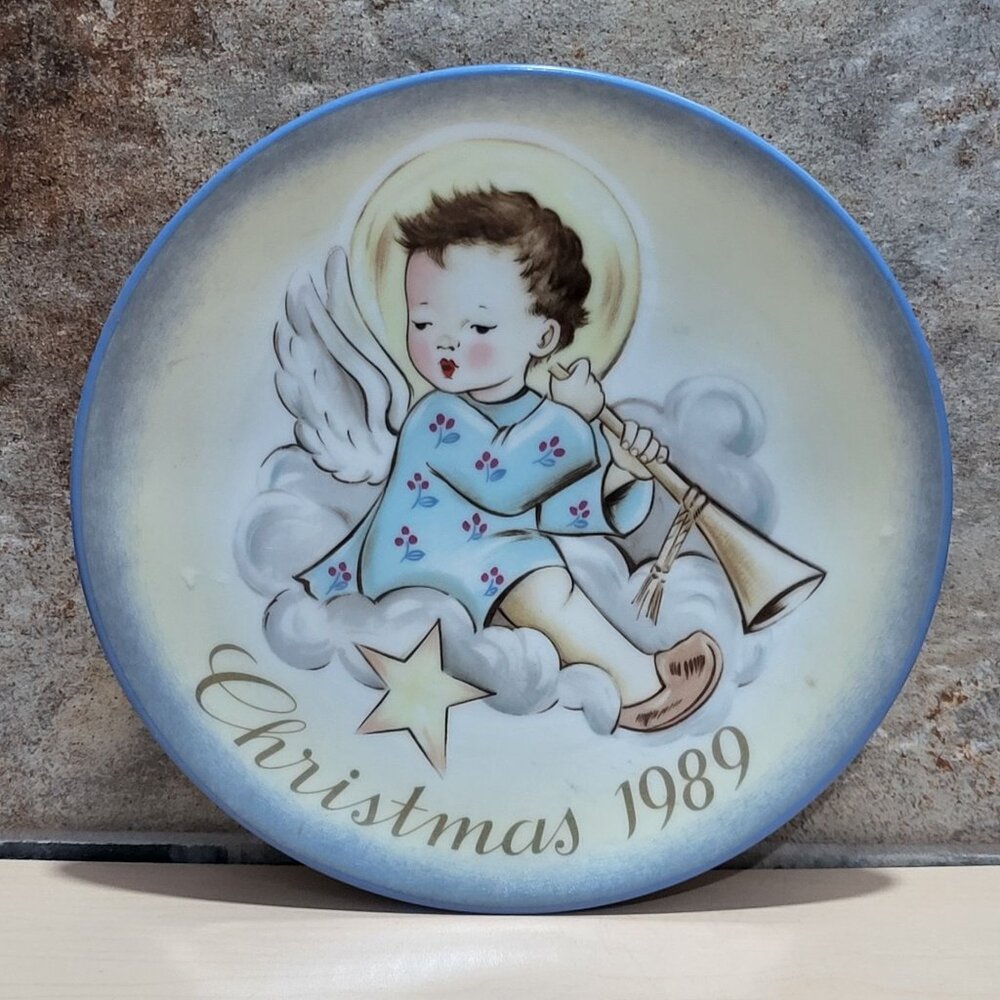 Vintage Schmid Hummel Christmas 1989 Angelic Musician Decorative Wall Hanging Pl